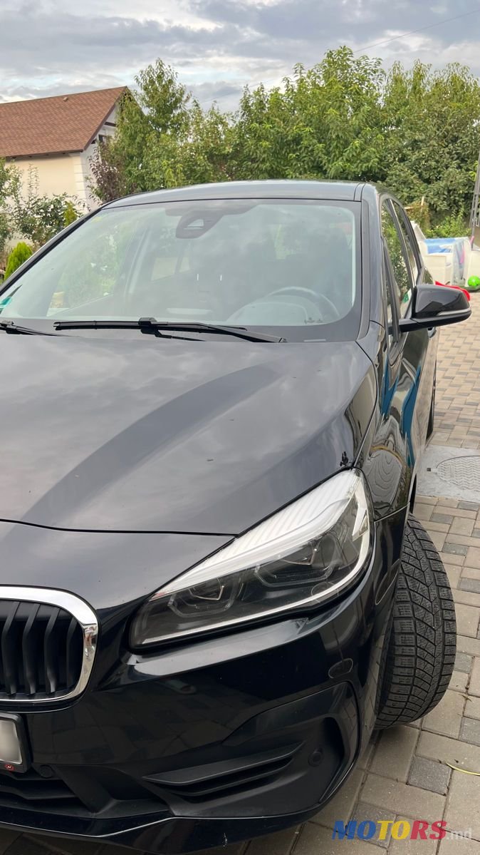 2019' BMW 2 Series Gran Tourer photo #5