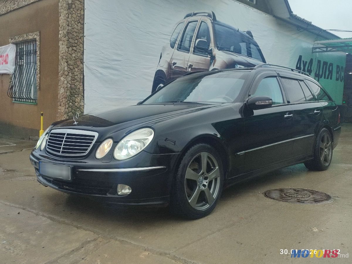2003' Mercedes-Benz E-Class photo #3