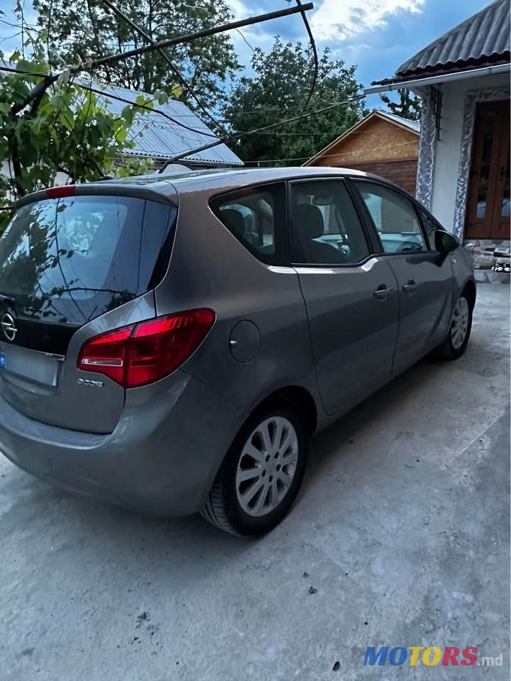 2010' Opel Meriva photo #2