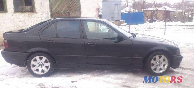 1993' BMW 3 photo #4