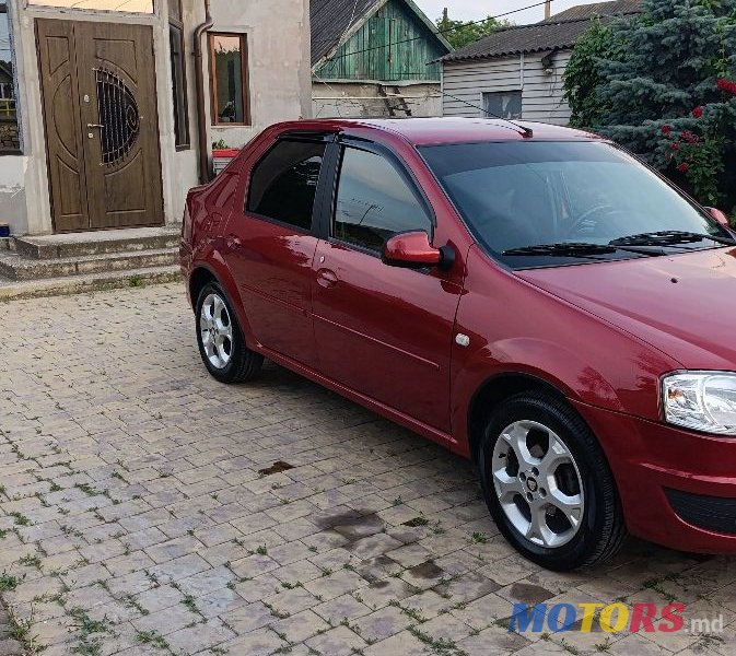 2009' Dacia Logan photo #3