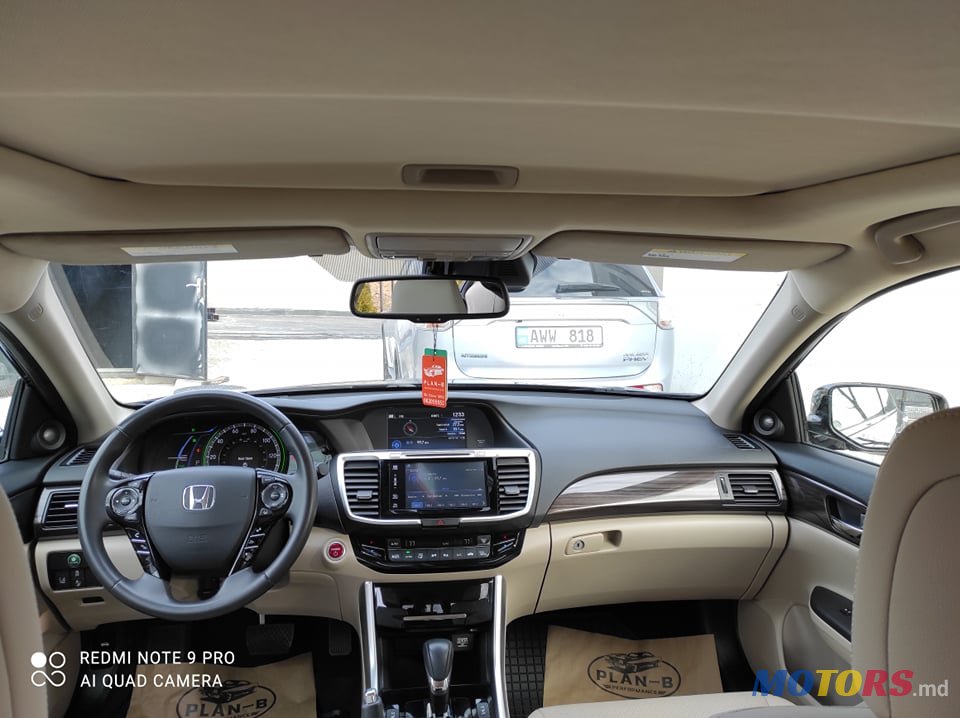 2017' Honda Accord photo #1