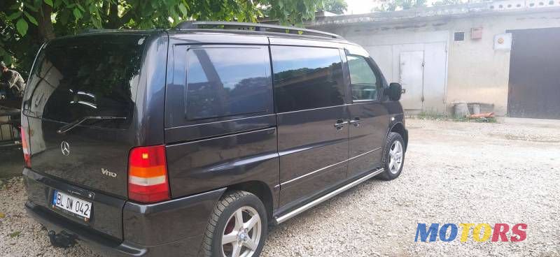2002' Mercedes-Benz Vito photo #1