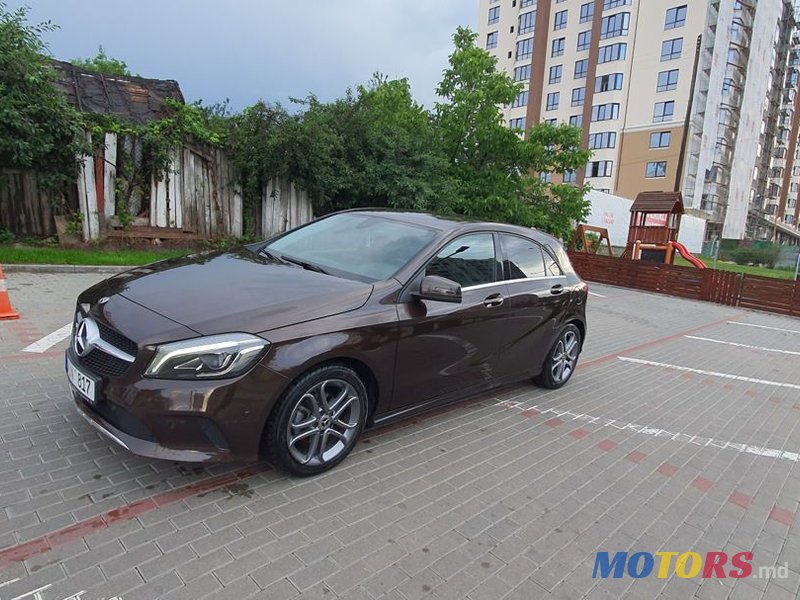 2017' Mercedes-Benz A Класс photo #6