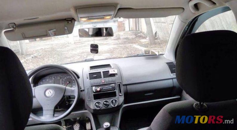 2007' Volkswagen Polo photo #2