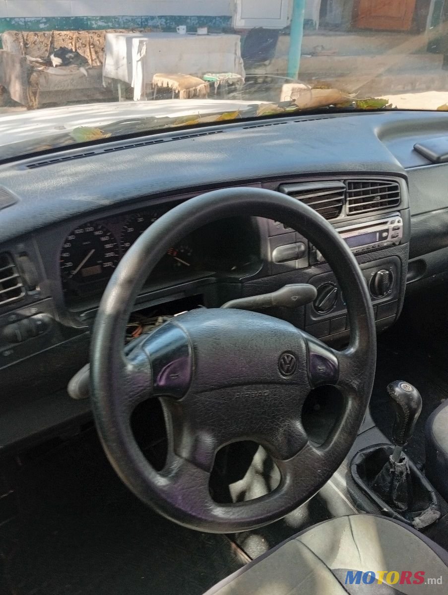 1997' Volkswagen Golf photo #2