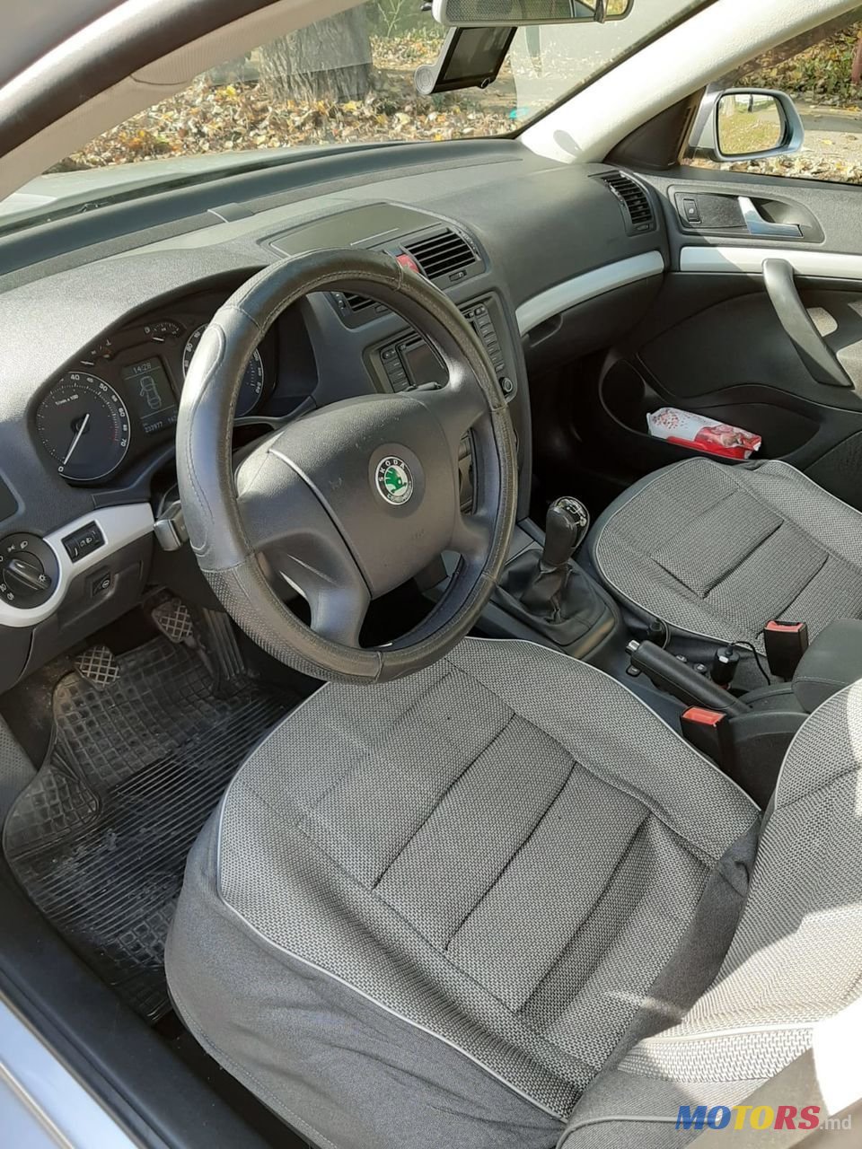 2007' Skoda Octavia photo #6