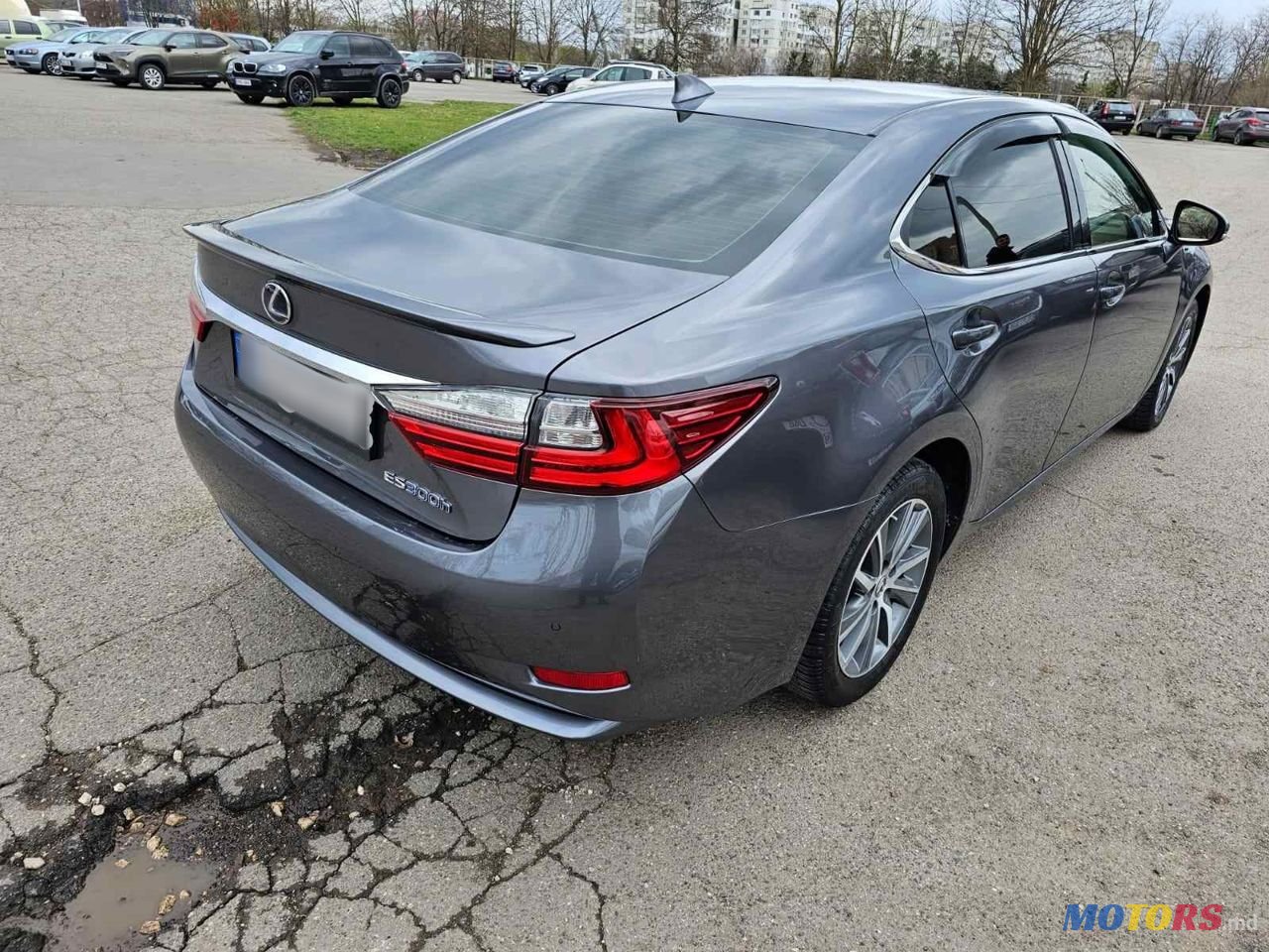 2016' Lexus Es Series photo #2