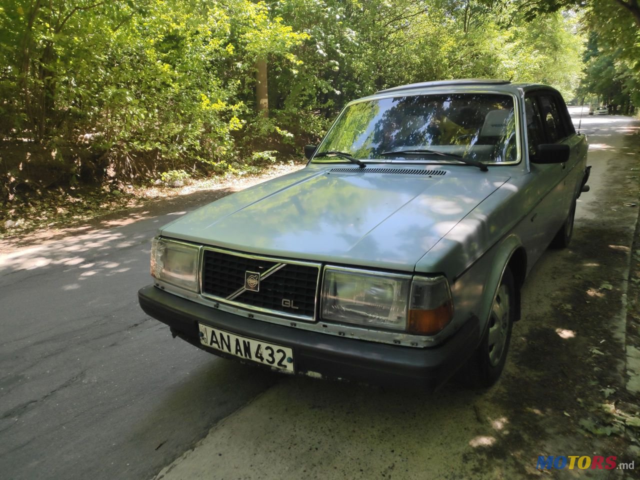 1981' Volvo 244 photo #3