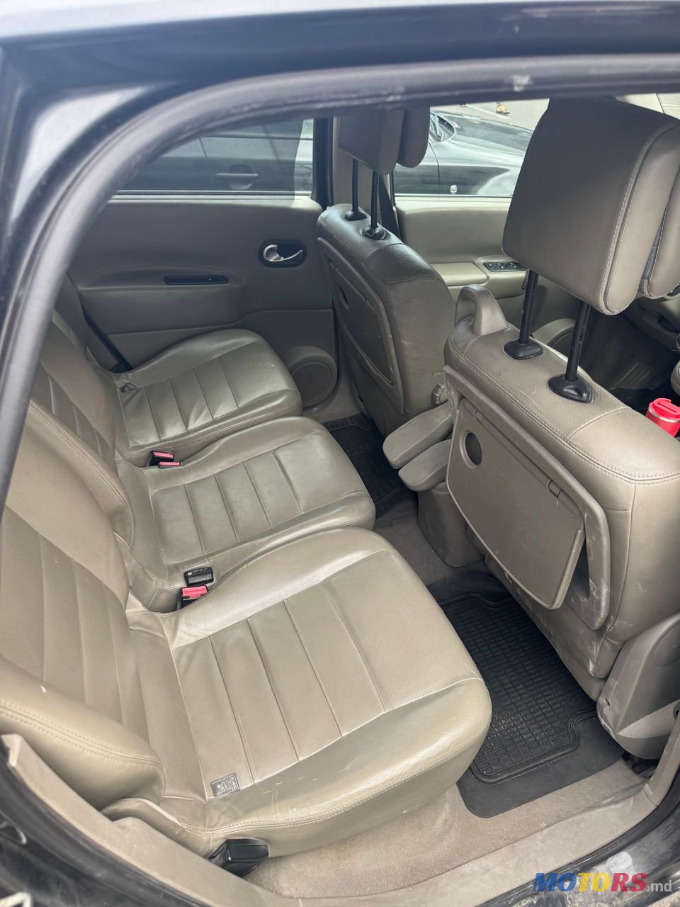 2005' Renault Scenic photo #2