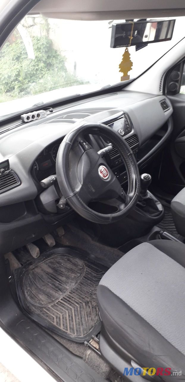 2010' Fiat Doblo photo #6