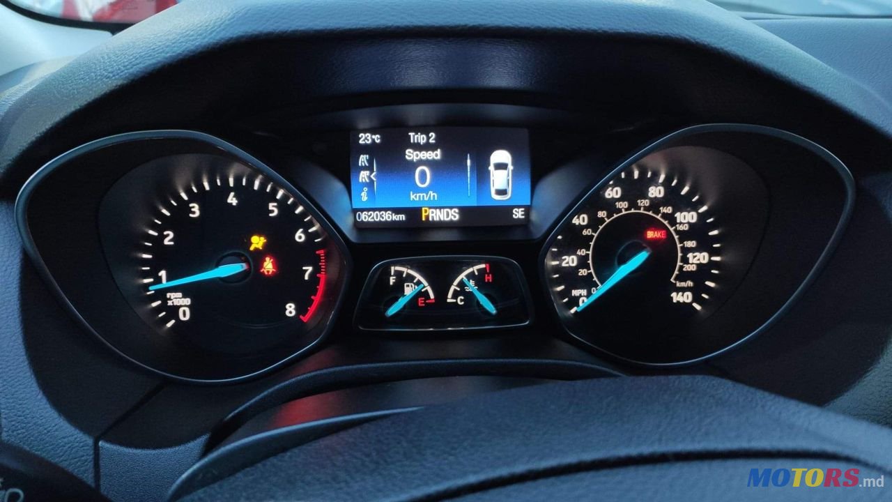 2016' Ford Focus photo #5