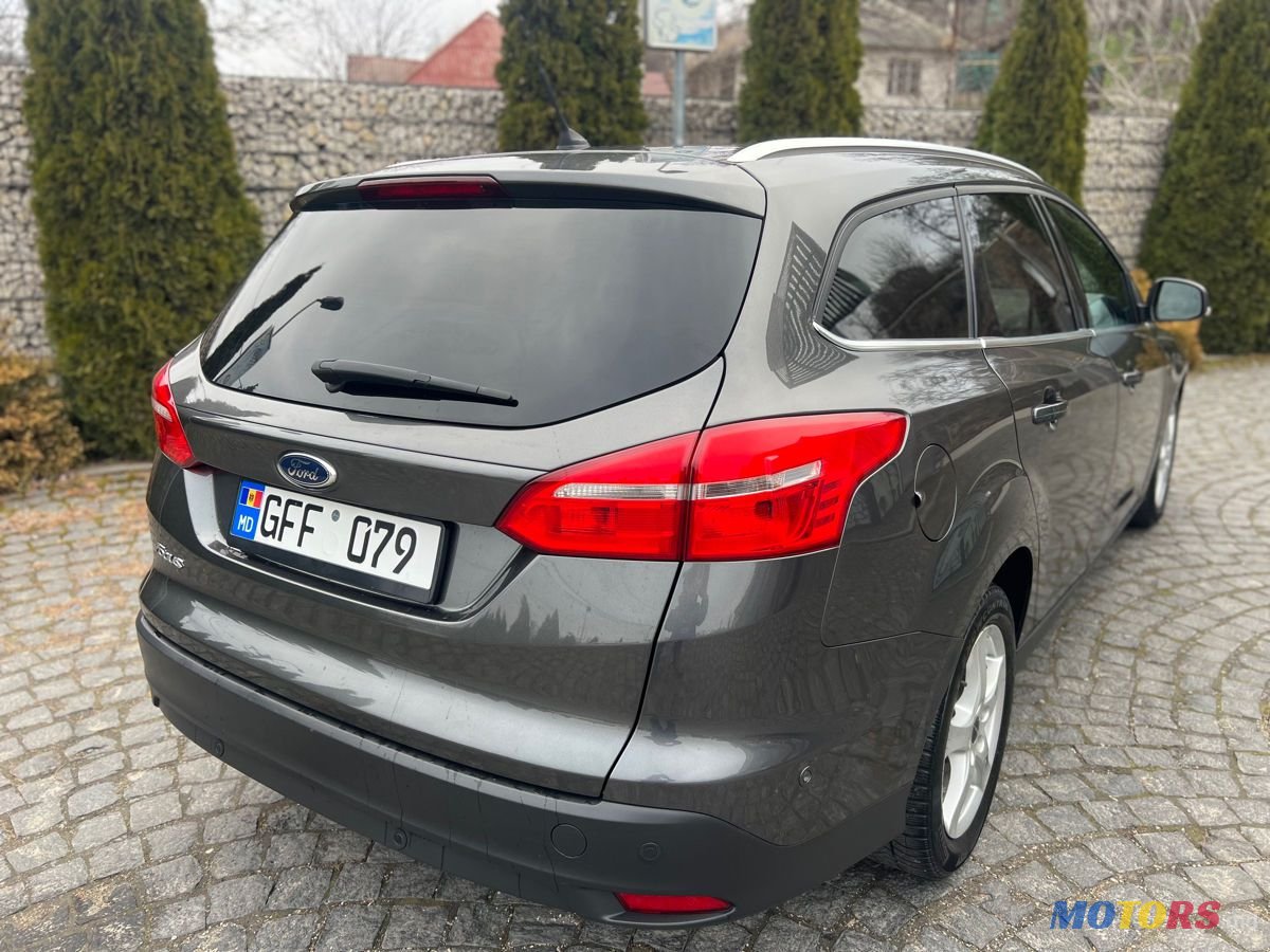 2015' Ford Focus photo #3