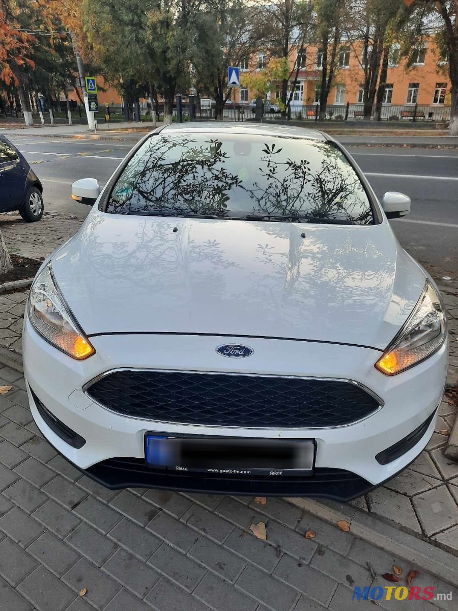 2016' Ford Focus photo #5