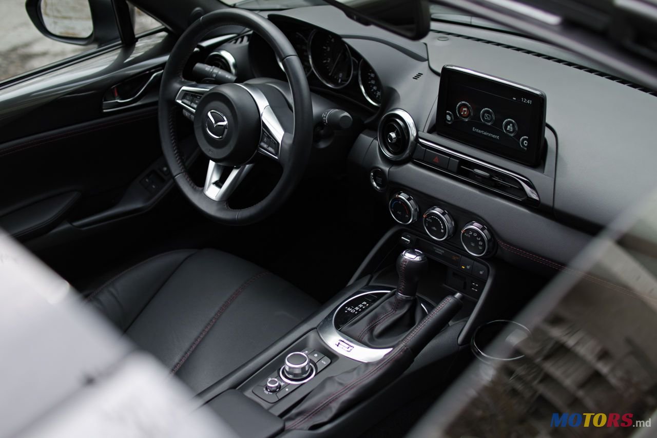 2019' Mazda MX-5 photo #5