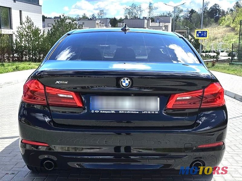 2018' BMW 5 Series photo #4