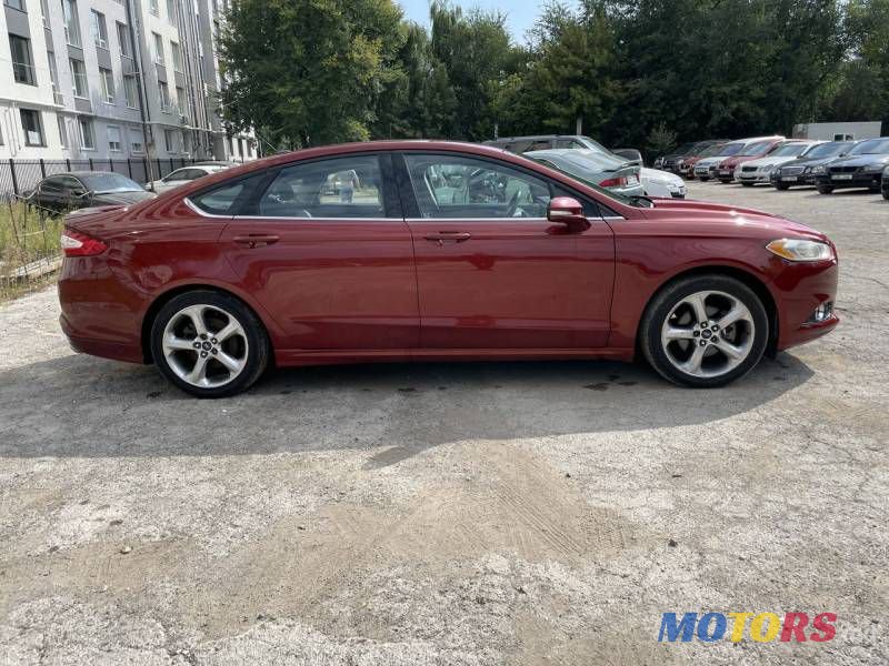 2013' Ford Fusion photo #4