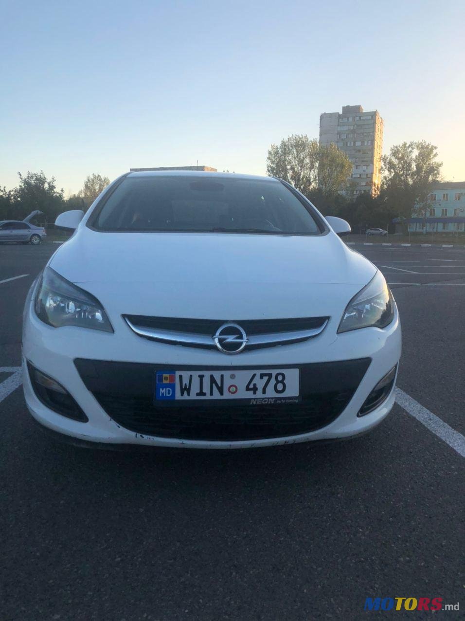 2013' Opel Astra photo #6