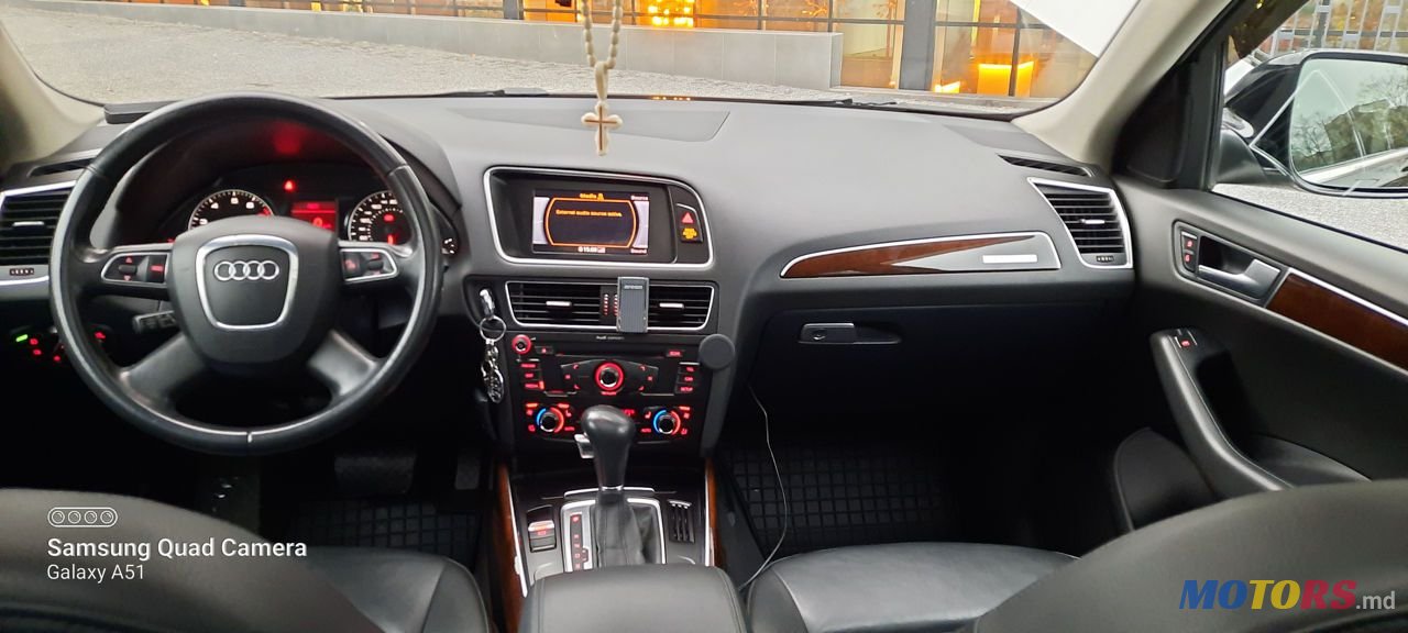 2011' Audi Q5 photo #6