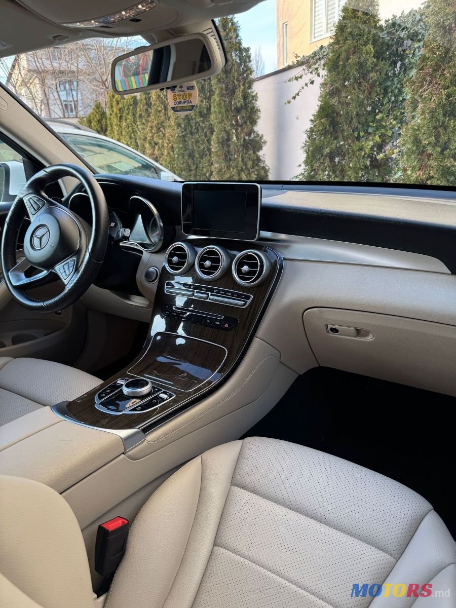 2018' Mercedes-Benz GLC photo #5