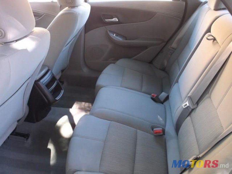 2015' Chevrolet Avalanche photo #4