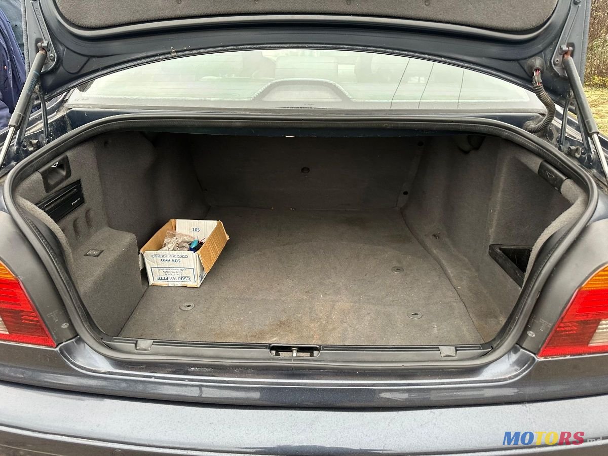 2001' BMW 5 Series photo #5