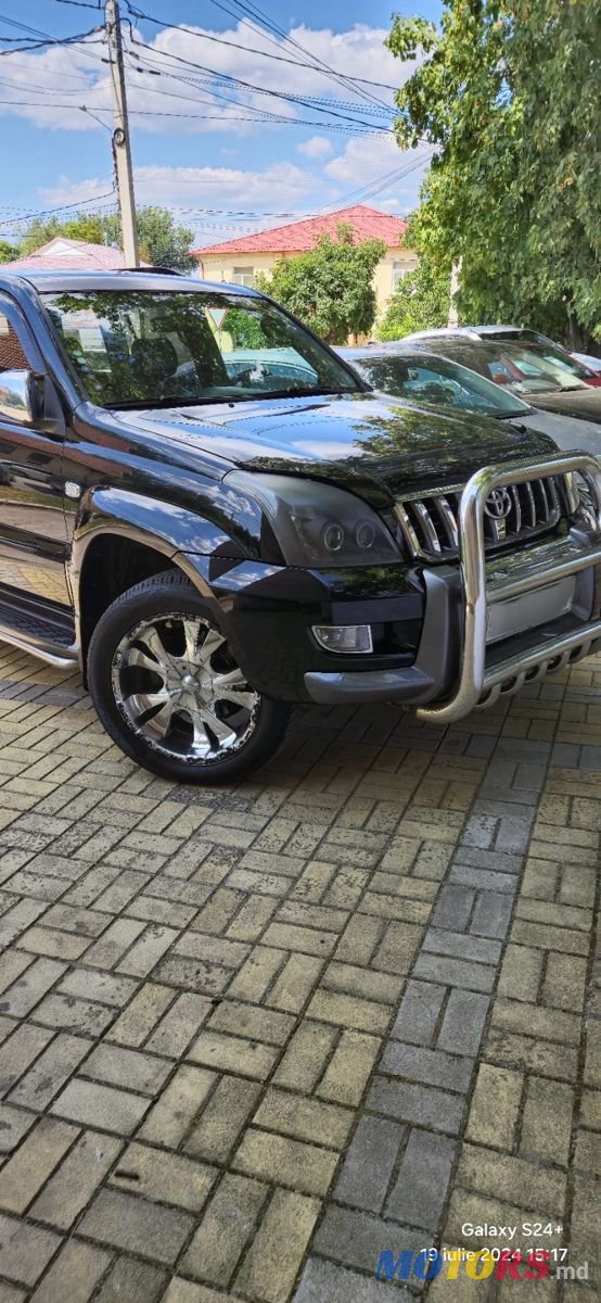 2007' Toyota Land Cruiser Prado photo #4