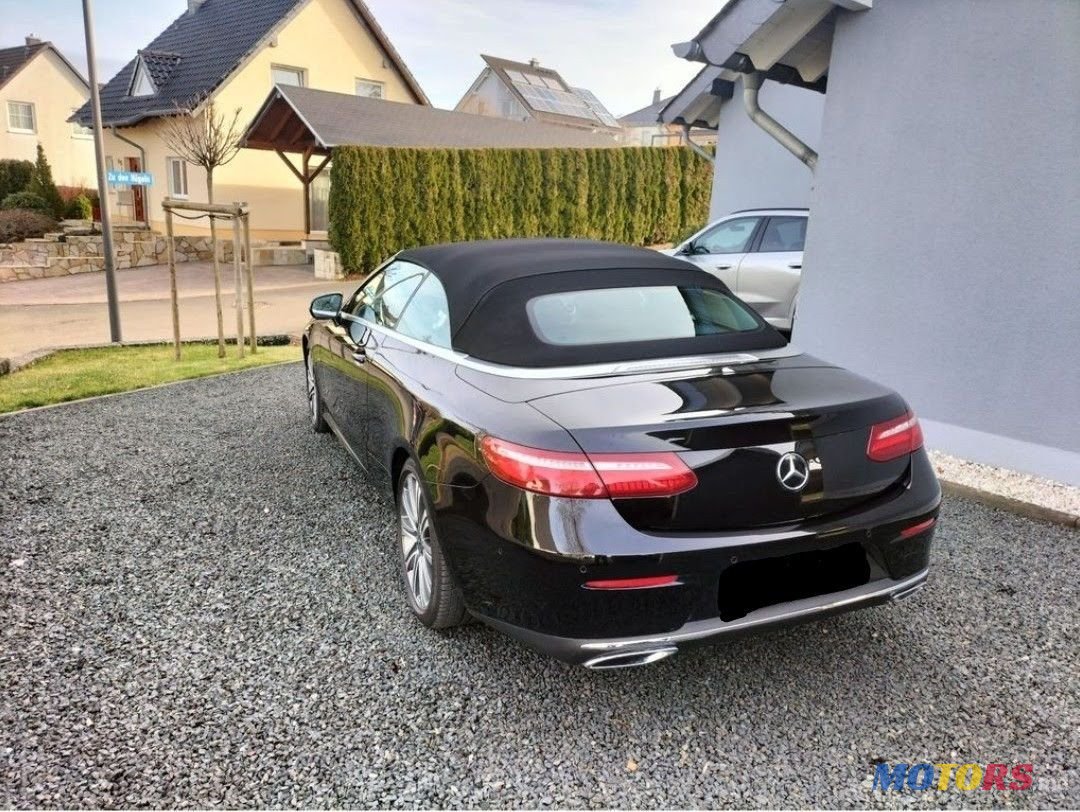 2018' Mercedes-Benz E-Class photo #2