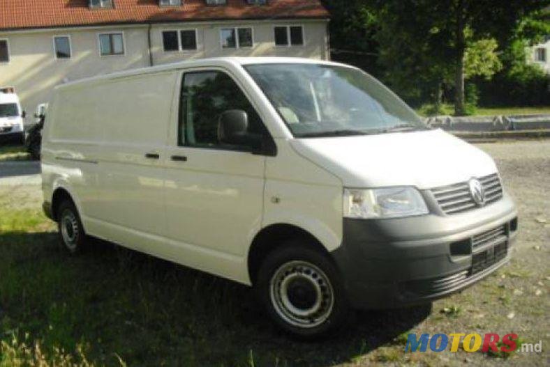 2009' Volkswagen Transporter photo #1