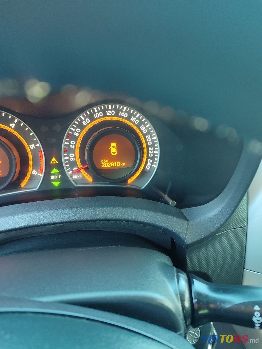 2010' Toyota Auris photo #6