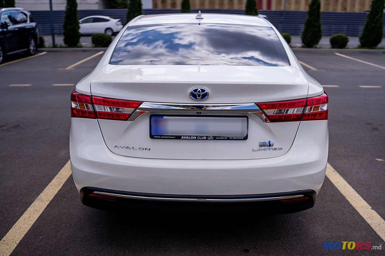 2014' Toyota Avalon photo #5