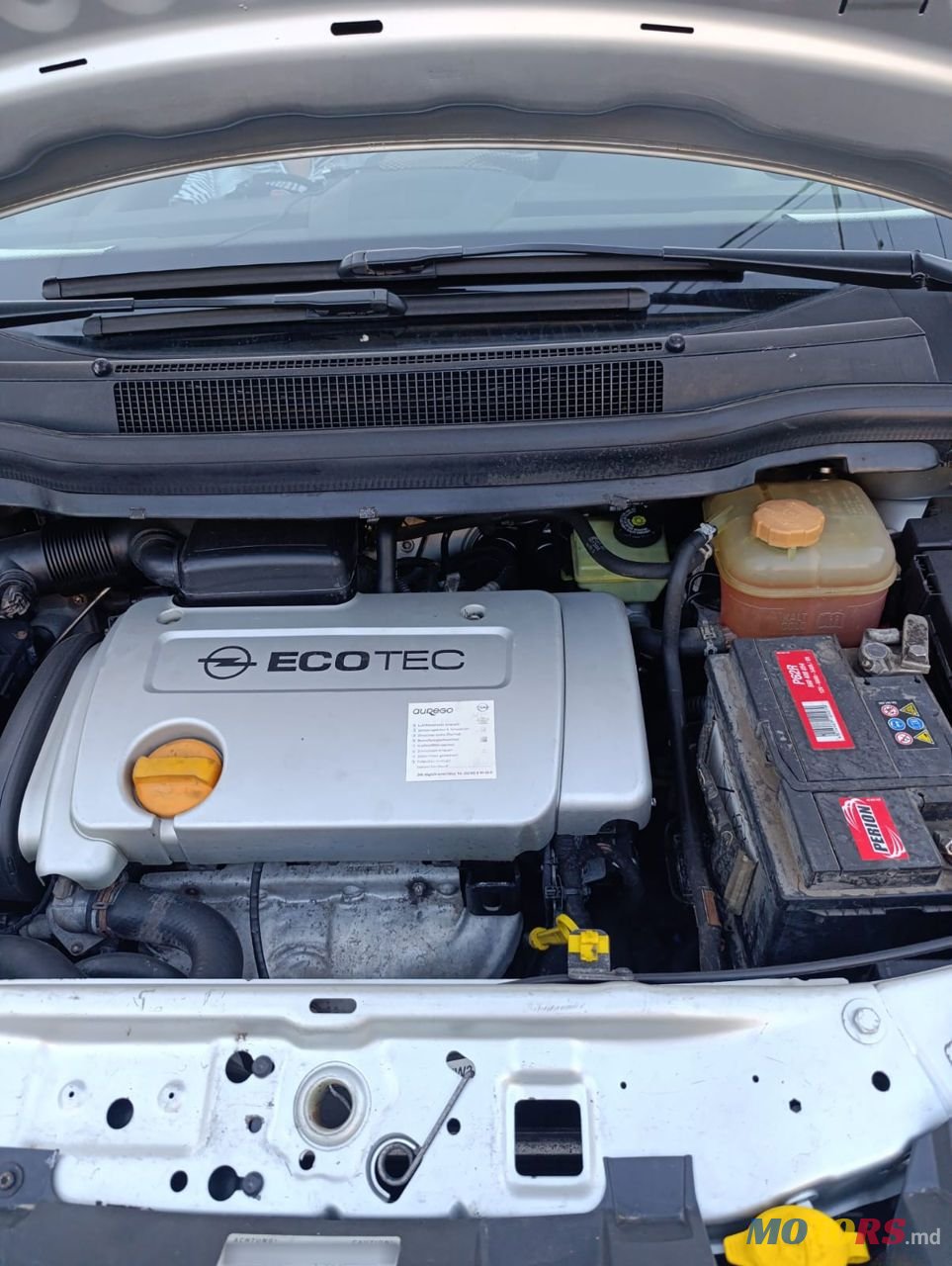 2009' Opel Zafira photo #1