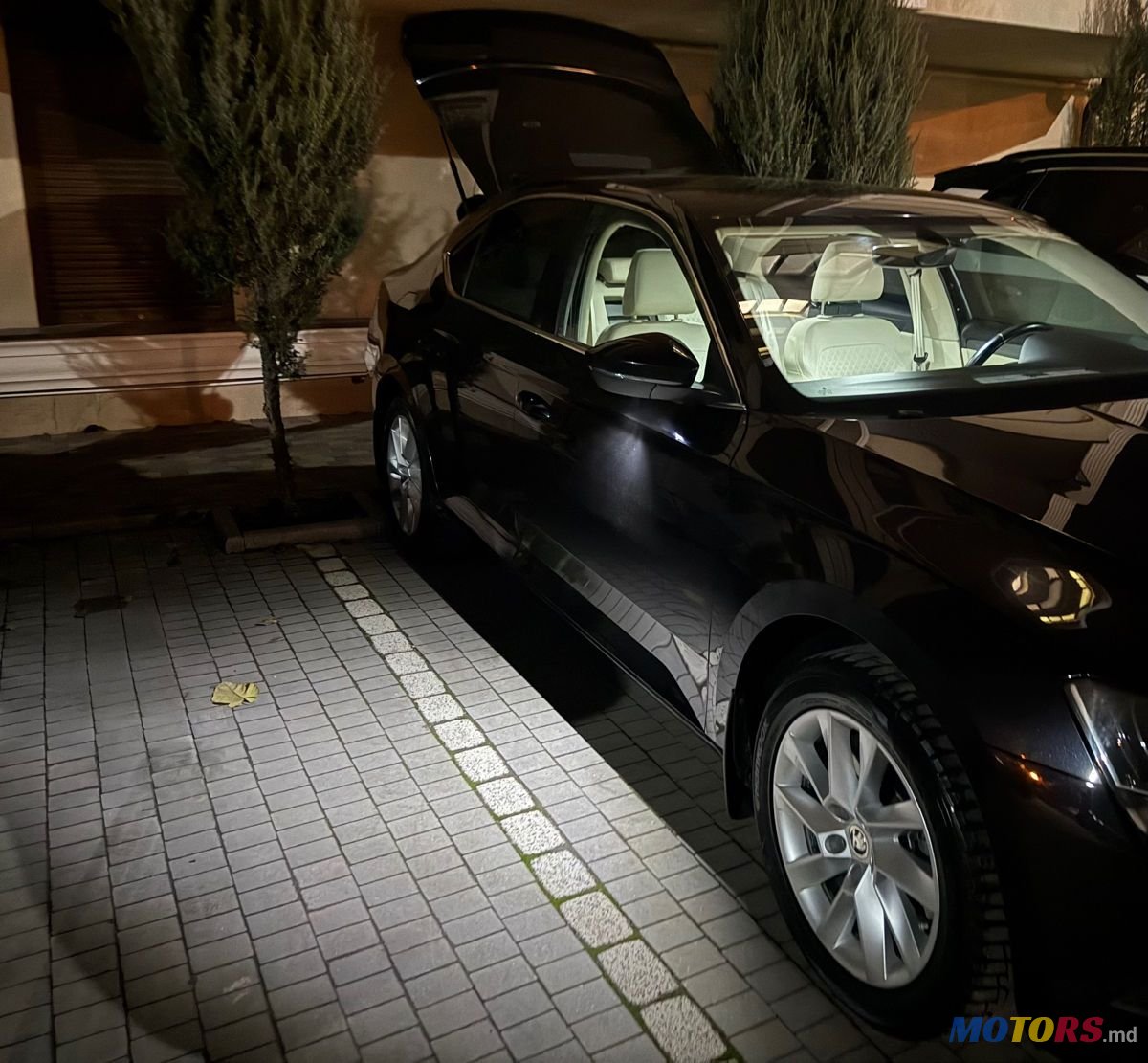 2017' Skoda Superb photo #3
