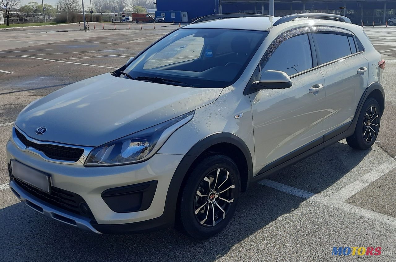 2019' Kia Rio X-Line photo #6