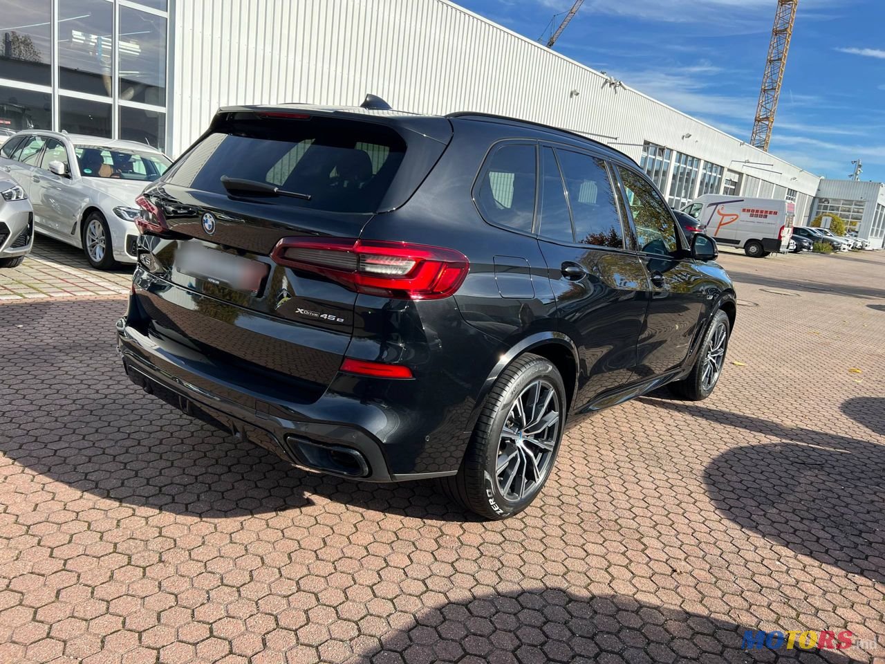 2021' BMW X5 photo #5