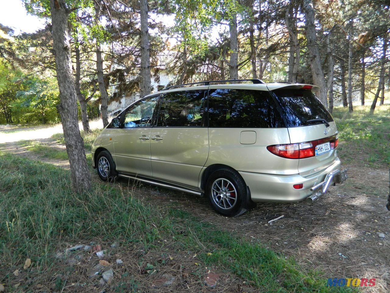 2001' Toyota Previa photo #5