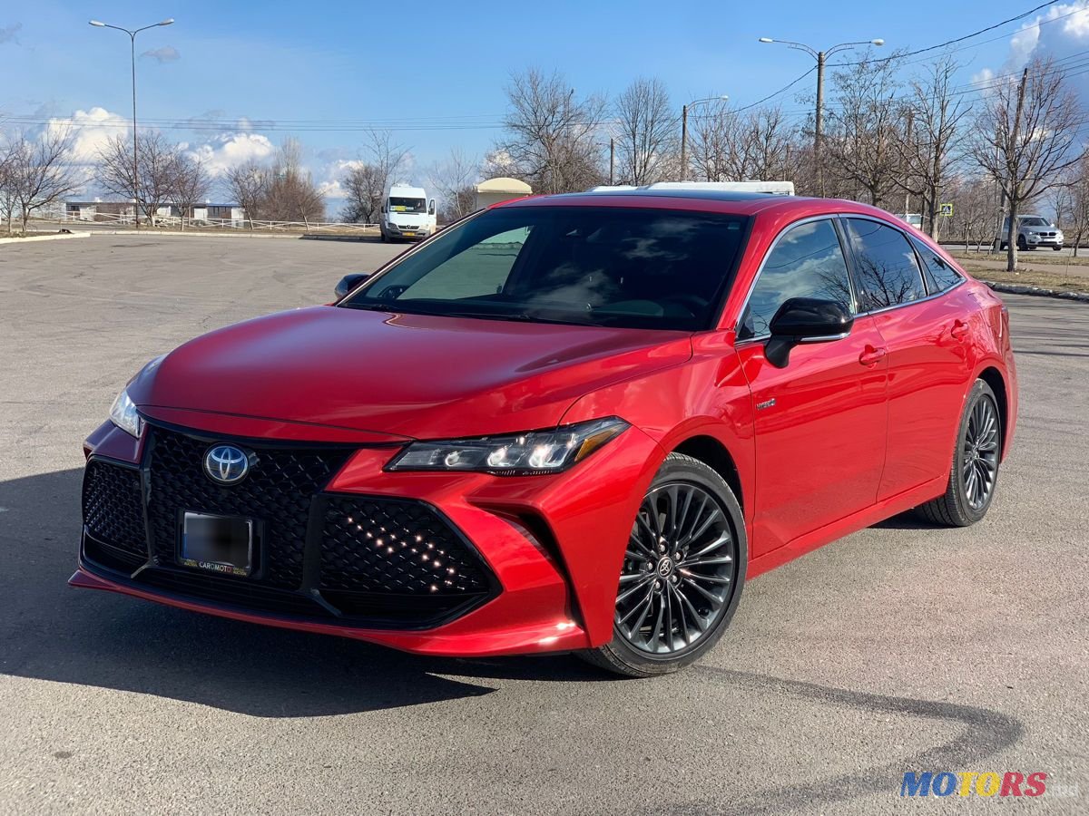 2020' Toyota Avalon photo #3