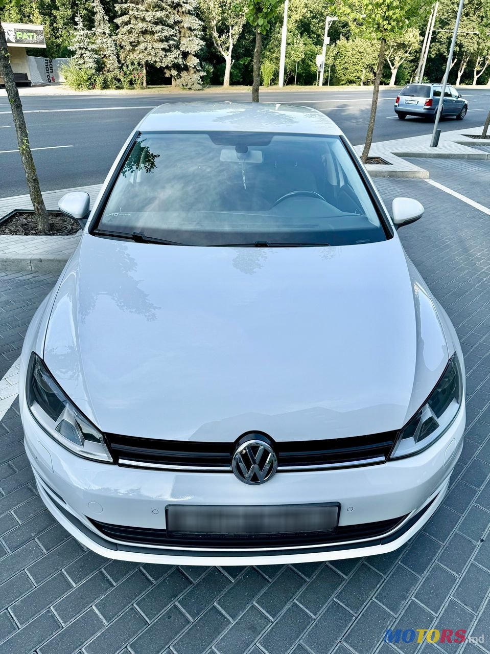 2015' Volkswagen Golf photo #3