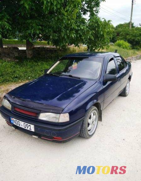 1991' Opel Vectra photo #1