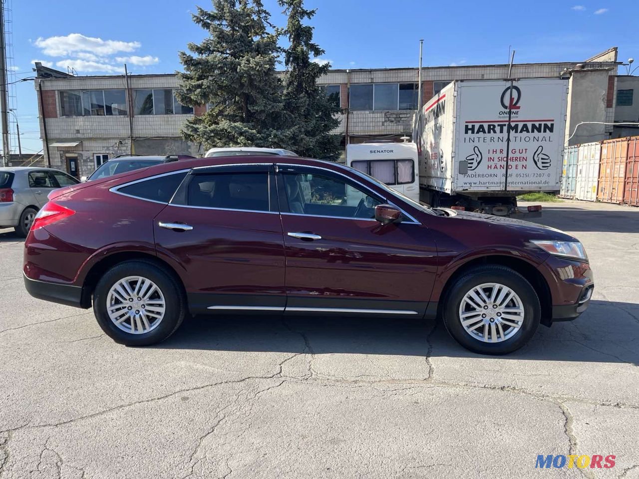 2014' Honda Crosstour photo #2