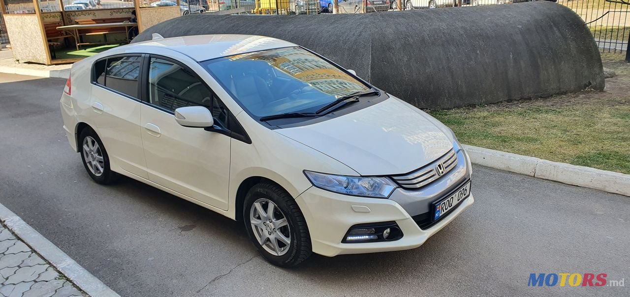 2012' Honda Insight photo #3