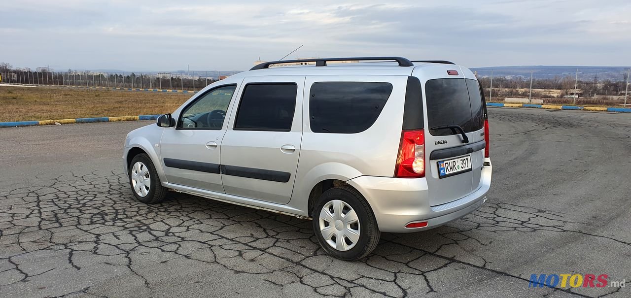 2012' Dacia Logan Mcv photo #2