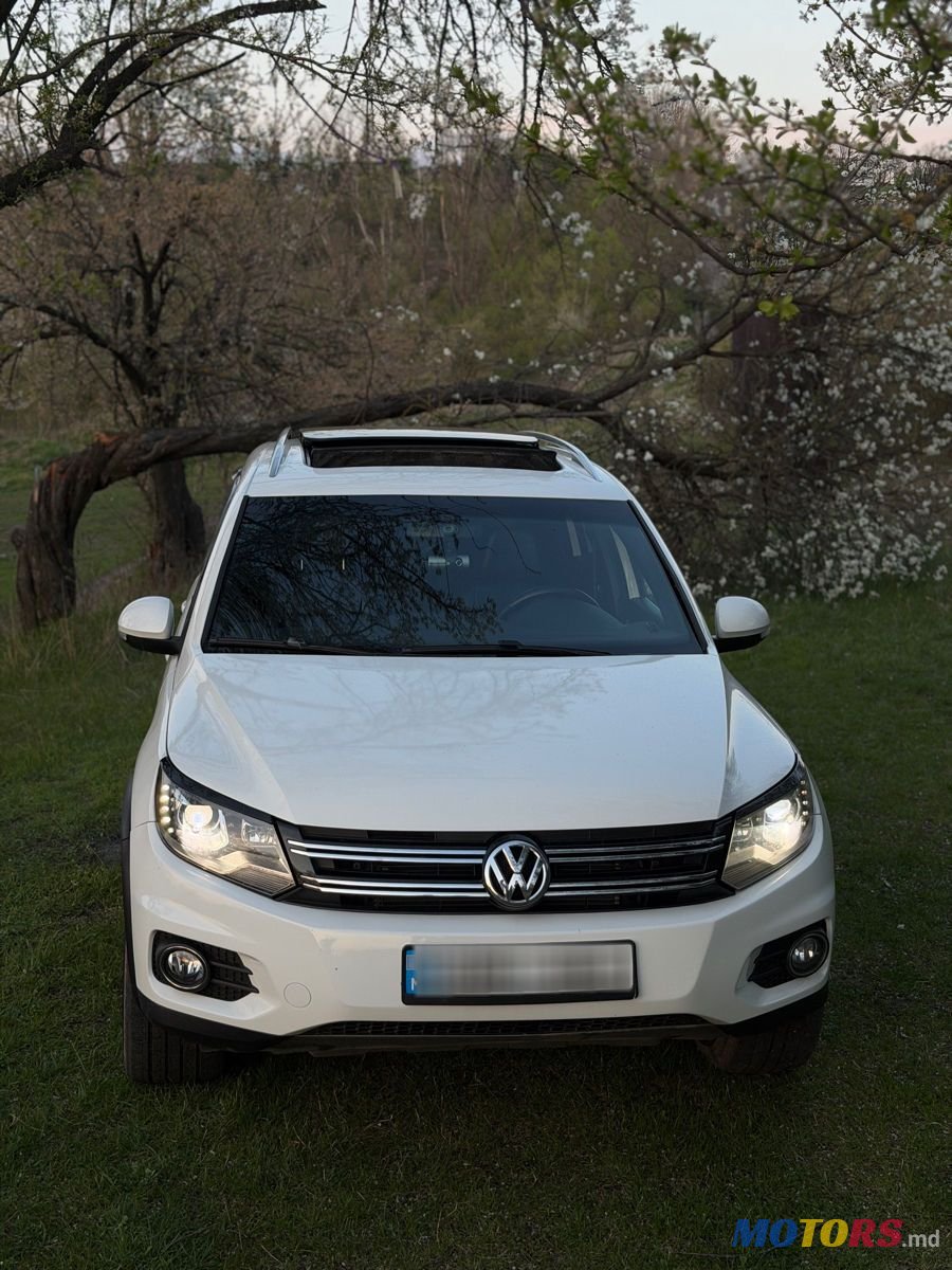 2014' Volkswagen Tiguan photo #1