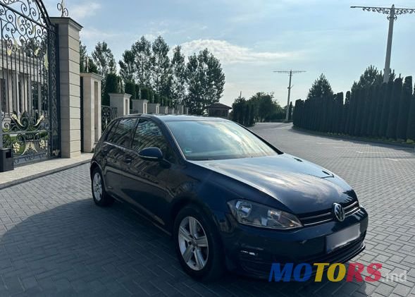 2013' Volkswagen Golf photo #5