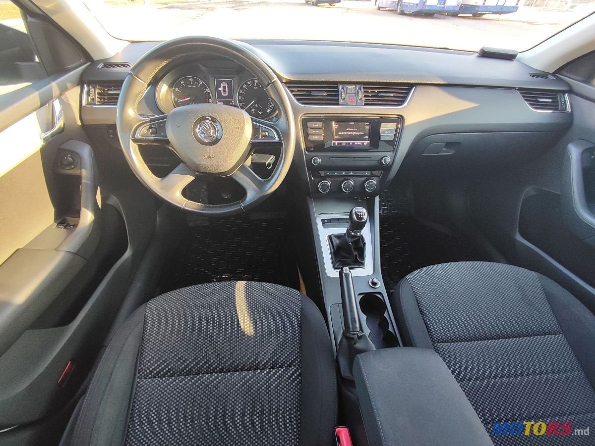 2014' Skoda Octavia photo #6