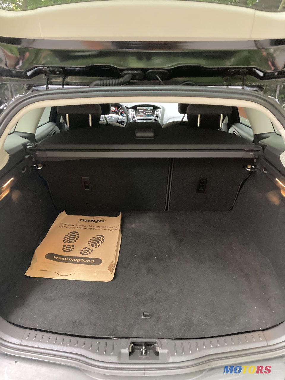 2016' Ford Focus photo #3