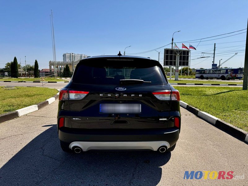 2020' Ford Escape photo #4