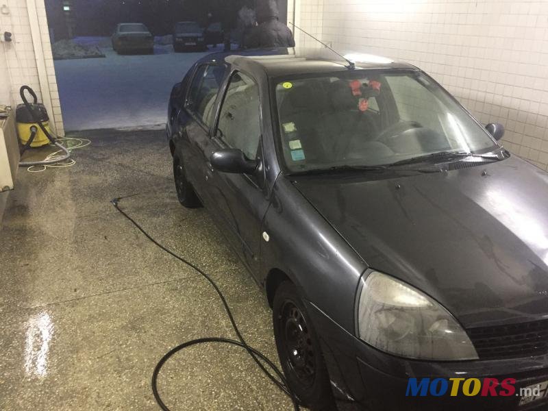 2006' Renault Clio photo #1