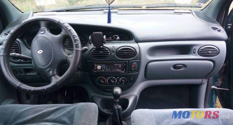 1997' Renault Megane photo #1