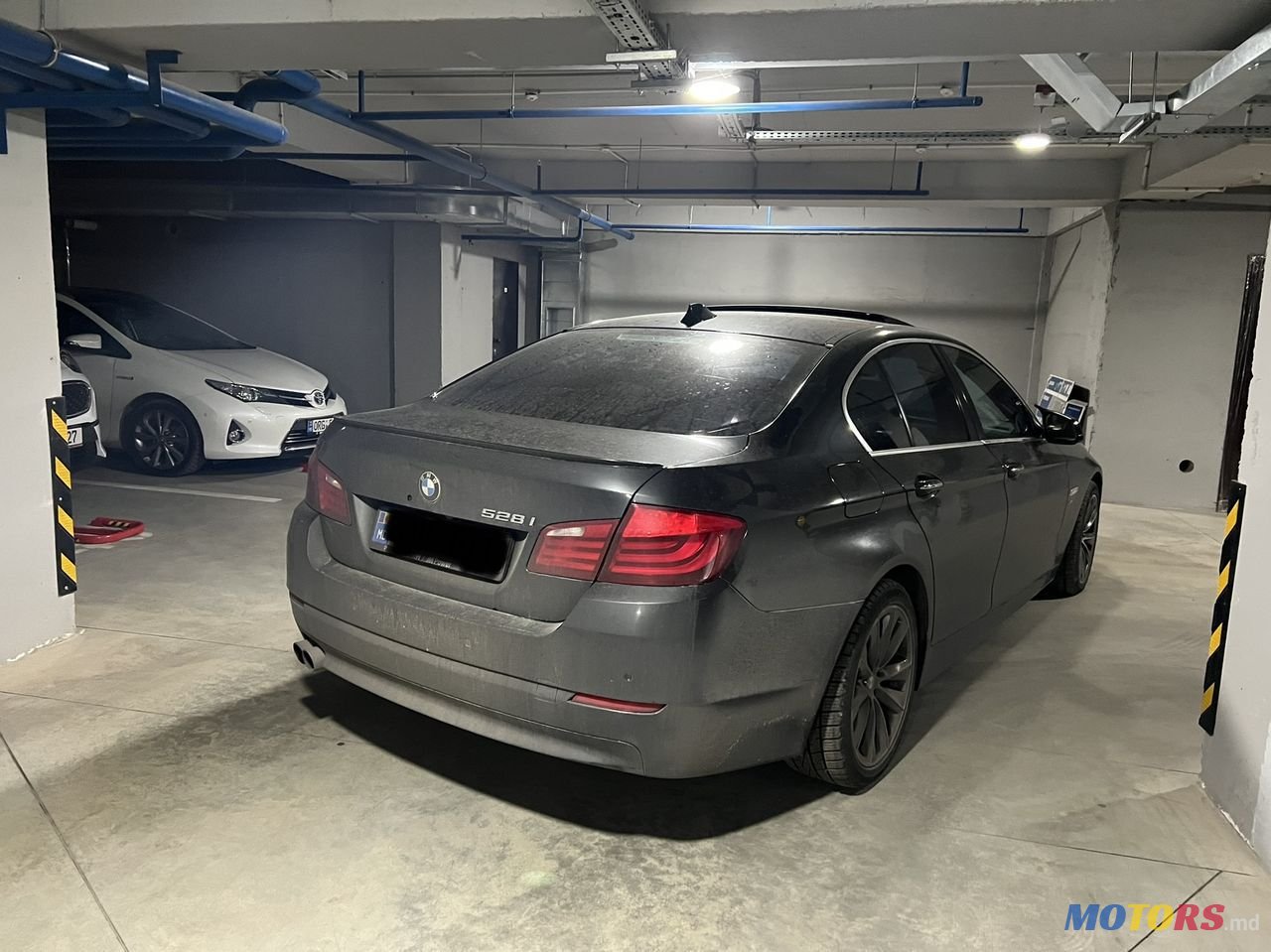 2013' BMW 5 Series photo #3